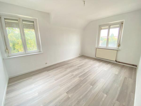 Maison - 5 pièces - 105 m²