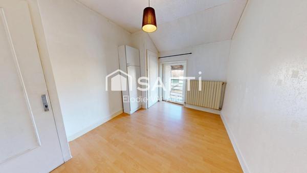 Appartement  T2 37m² - Dernier étage avec stationnement et cave