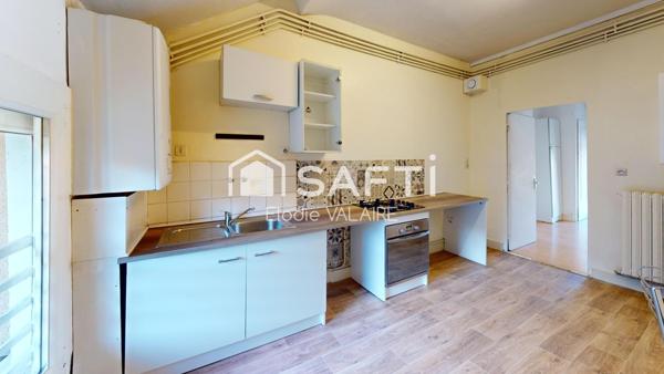 Appartement  T2 37m² - Dernier étage avec stationnement et cave