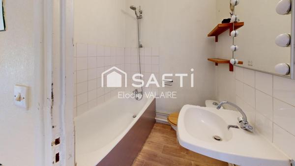 Appartement  T2 37m² - Dernier étage avec stationnement et cave