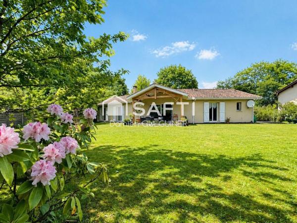 Belle contemporaine sur grand terrain avec droit à construire.