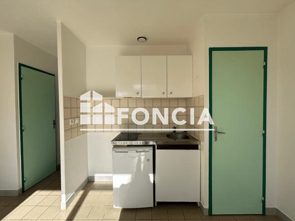 Location Studio 30 m² - 261 IMPASSE JARDELLES Sainte Livrade Sur Lot 47110