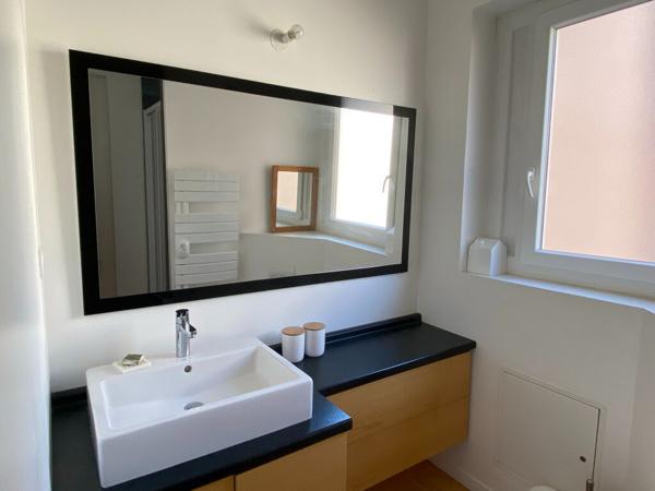 Appartement triplex de ville 3 chambres , bureau, garage a vendre sur Montauban (82)