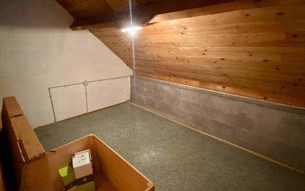 Maison à vendre    6 pièces •  Saint-Vallier