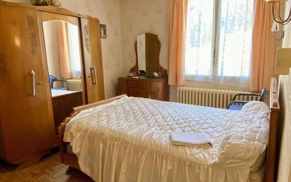 Maison à vendre    6 pièces •  Saint-Vallier