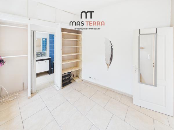 Maison
         2 pièces
        - 34 m² Exclusivité 169 000 € *