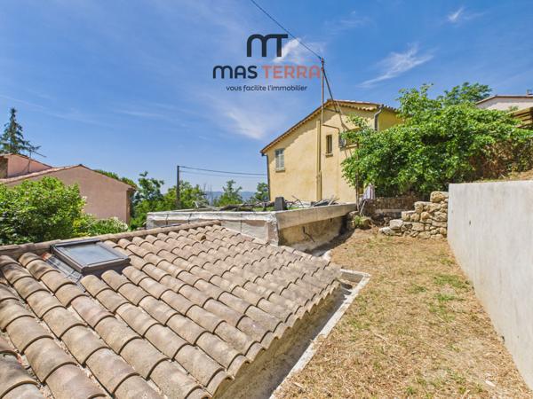 Maison
         2 pièces
        - 34 m² Exclusivité 169 000 € *