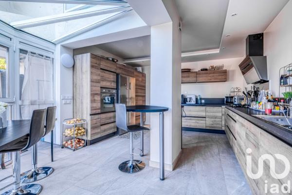 Maison à vendre 7 pièces 400 m² Vaujours