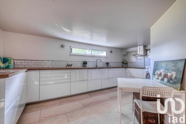 Maison à vendre 7 pièces 400 m² Vaujours