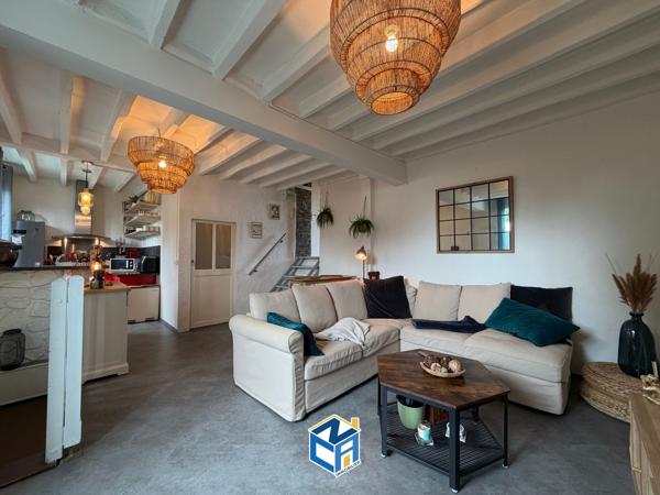 APPARTEMENT T4 AVEC ESPACE TERRASSE - PARKING COLLECTIF - JARDIN COMMUN