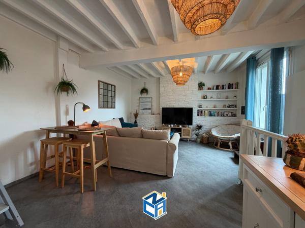 APPARTEMENT T4 AVEC ESPACE TERRASSE - PARKING COLLECTIF - JARDIN COMMUN