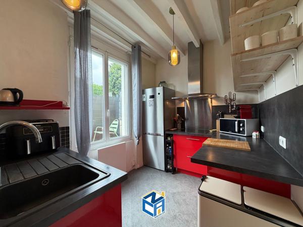 APPARTEMENT T4 AVEC ESPACE TERRASSE - PARKING COLLECTIF - JARDIN COMMUN