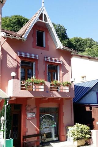 Immeuble à vendre 250 000 € Capvern 203 m² DPE E