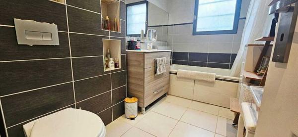 Maison plain-pied La ville aux dames