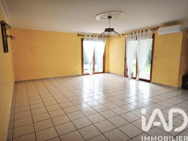 Maison à vendre 8 pièces 195 m² La Haie-Traversaine