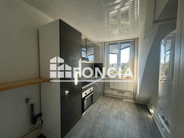 Location Appartement 3 pièces 56.44 m² - 16 AVENUE DU MARECHAL LECLERC Charleville Mezieres 08000