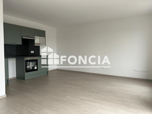 Location Appartement 3 pièces 65.28 m² - RESIDENCE AU FIL DE L'EAU - 31 RUE ERNEST MACAREZ PORTE C304 Valenciennes 59300