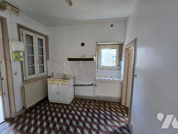 Maison de village à rénover 55 m²