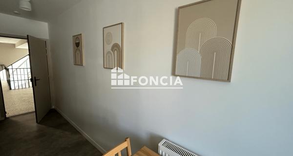 Location Studio meublé 17.96 m² - Saint-priest 69800
