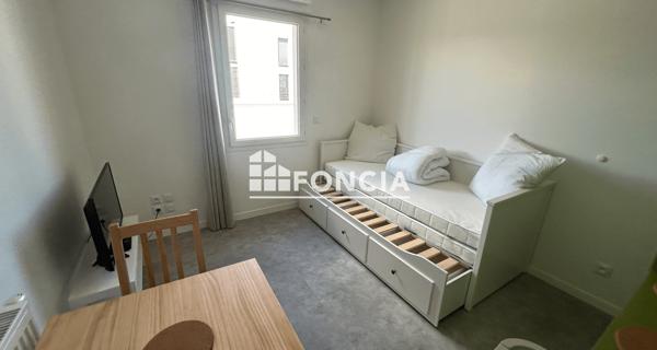 Location Studio meublé 17.96 m² - Saint-priest 69800