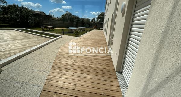 Location Studio meublé 17.96 m² - Saint-priest 69800