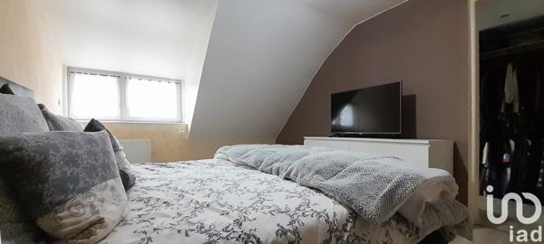 Maison 2 pièces de 74 m² à Creutzwald (57150)