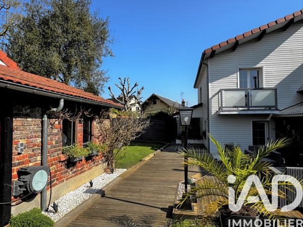 Maison à vendre 5 pièces 132 m² Le Mesnil-Esnard