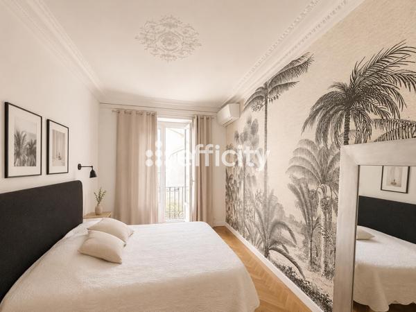 Appartement
         3 pièces
        - 85 m² Bien prestige 525 000 € *
