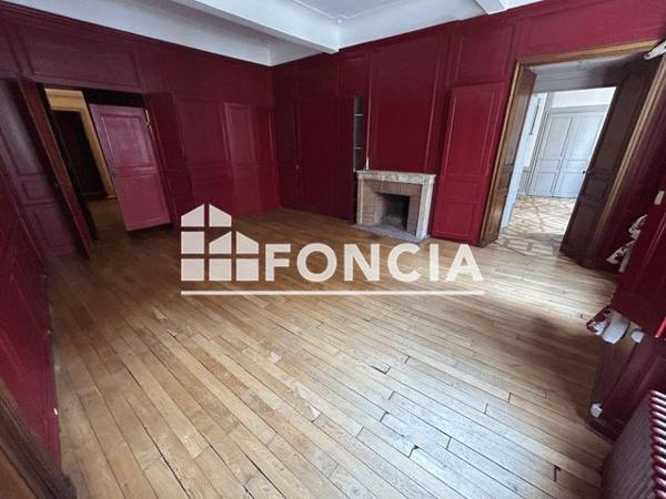 Location Appartement 4 pièces 150 m² - 15 RUE MADIER DE MONTJAU Valence 26000