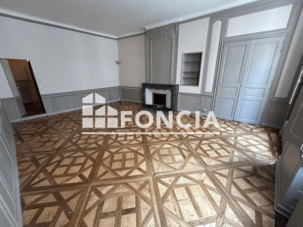 Location Appartement 4 pièces 150 m² - 15 RUE MADIER DE MONTJAU Valence 26000