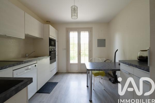 Maison à vendre 5 pièces 98 m² Chaufour-Notre-Dame