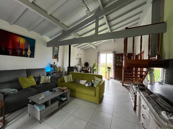 Belle maison familiale avec grand terrain