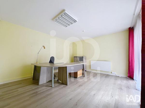 Location bureaux 70 m² Vaux-le-Pénil