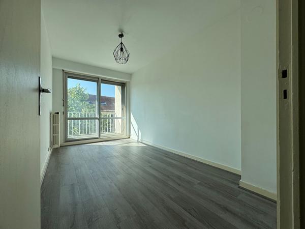 Appartement Clermont Ferrand - Appartement lumineux avec deux balcons plein sud, à deux pas du centre-ville - 88.23 m2