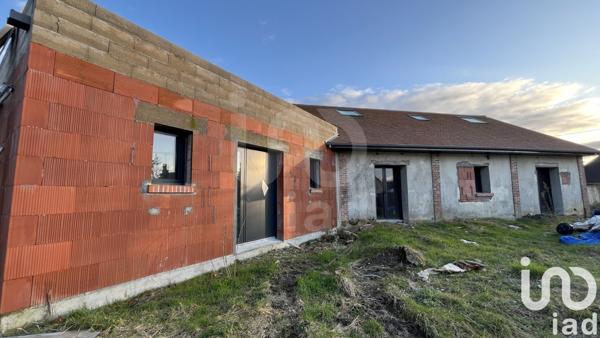 Maison 6 pièces de 179 m² à Sennely (45240)