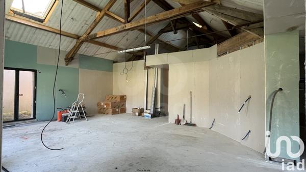 Maison 6 pièces de 179 m² à Sennely (45240)