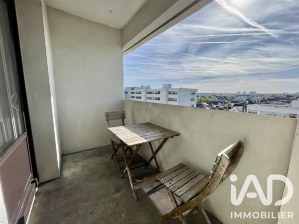 Location appartement 3 pièces 69 m² Tours