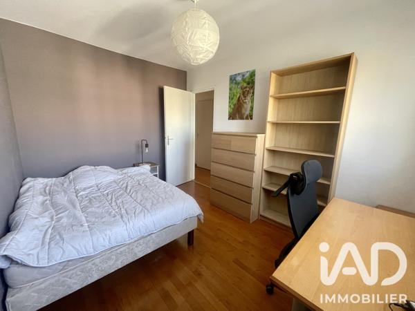 Location appartement 3 pièces 69 m² Tours
