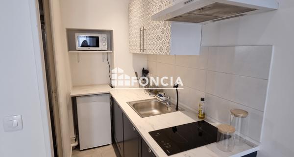 Location Studio meublé 18.1 m² - Fontainebleau 77300