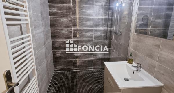 Location Studio meublé 18.1 m² - Fontainebleau 77300