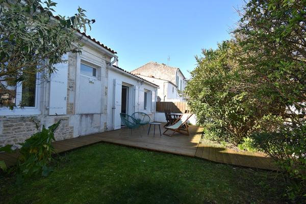 Charente-Maritime, 17, Ile d'Oléron, Maison à vendre 4 pièces, 92 m², jardin, cour, SAINT GEORGES D'OLERON
