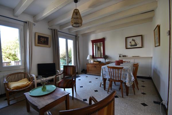 Charente-Maritime, 17, Ile d'Oléron, Maison à vendre 4 pièces, 92 m², jardin, cour, SAINT GEORGES D'OLERON