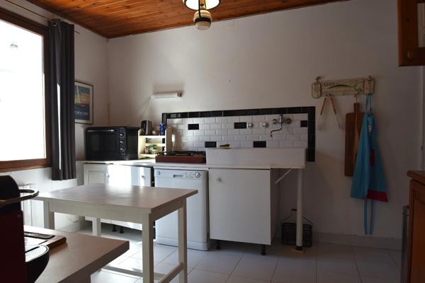 Charente-Maritime, 17, Ile d'Oléron, Maison à vendre 4 pièces, 92 m², jardin, cour, SAINT GEORGES D'OLERON