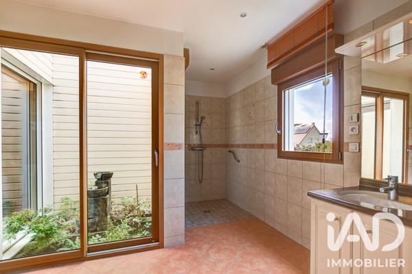 Maison à vendre 6 pièces 140 m² Grand-Couronne
