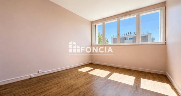 À vendre Appartement 2 pièces 43.05 m² - Carrières-sur-seine 78420