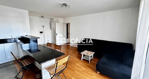 Location Appartement meublé 3 pièces 59.99 m² - Issy-les-moulineaux 92130