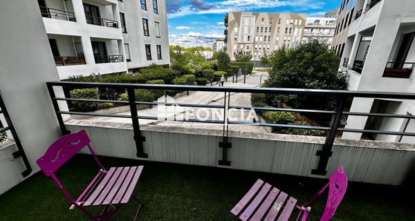 Location Appartement meublé 3 pièces 59.99 m² - Issy-les-moulineaux 92130