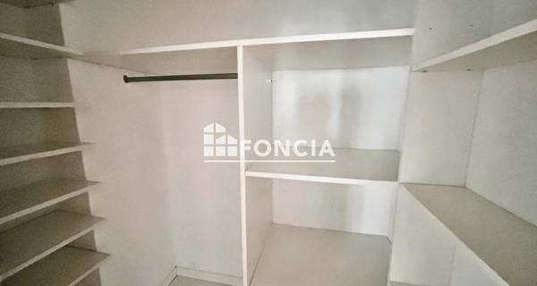 Location Appartement meublé 3 pièces 59.99 m² - Issy-les-moulineaux 92130