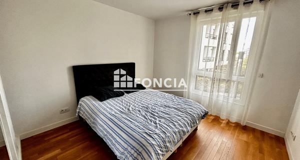 Location Appartement meublé 3 pièces 59.99 m² - Issy-les-moulineaux 92130