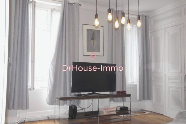 Maison à vendre 17 pièces de 200 m²